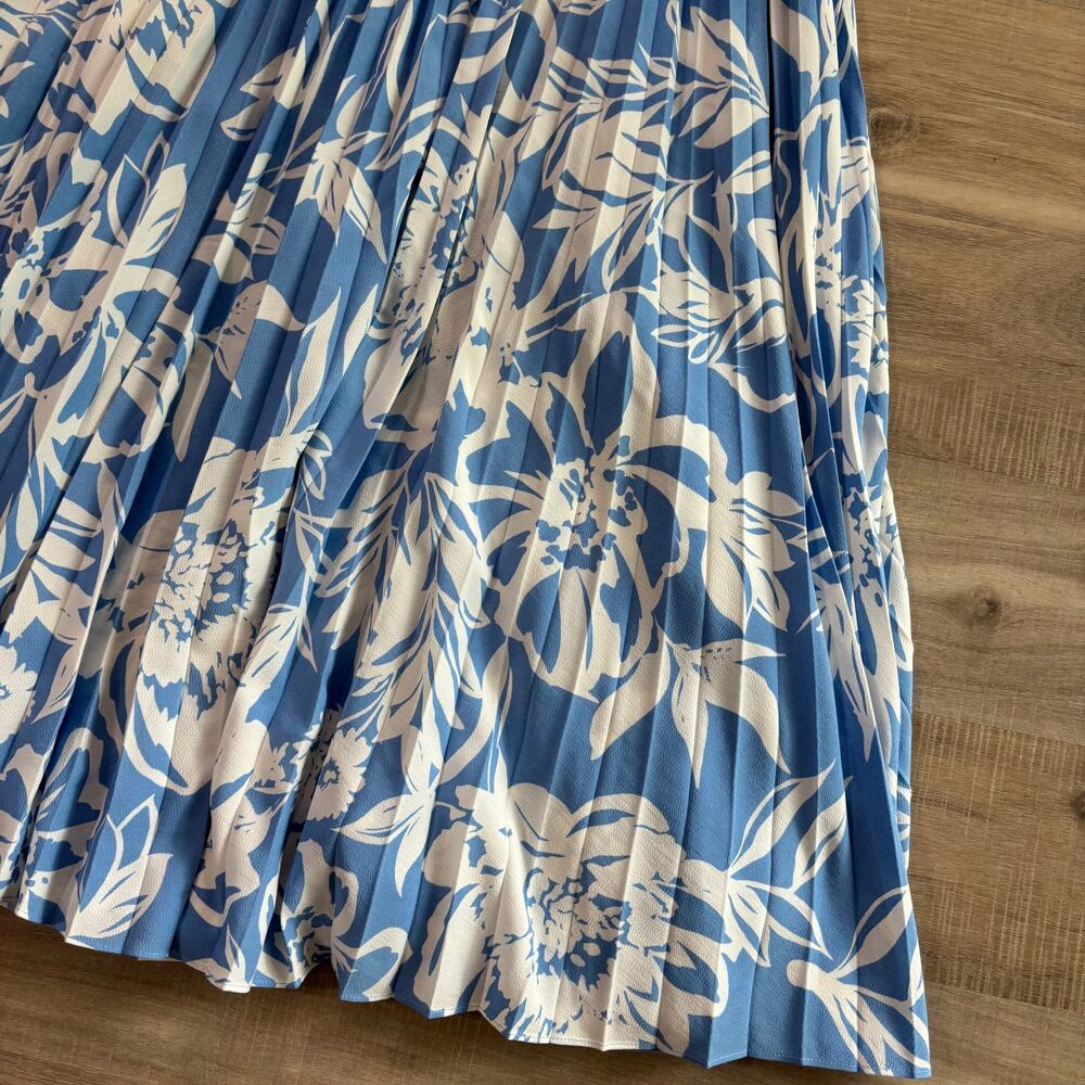 Astr the Label Blythe Plisse Midi Dress Blue Floral Women Size Small - Picture 5 of 8